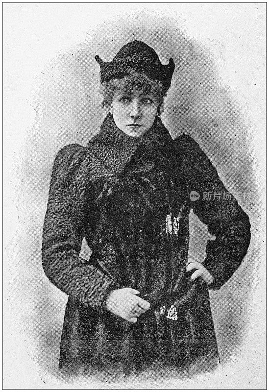 古董照片:Sarah Bernhardt